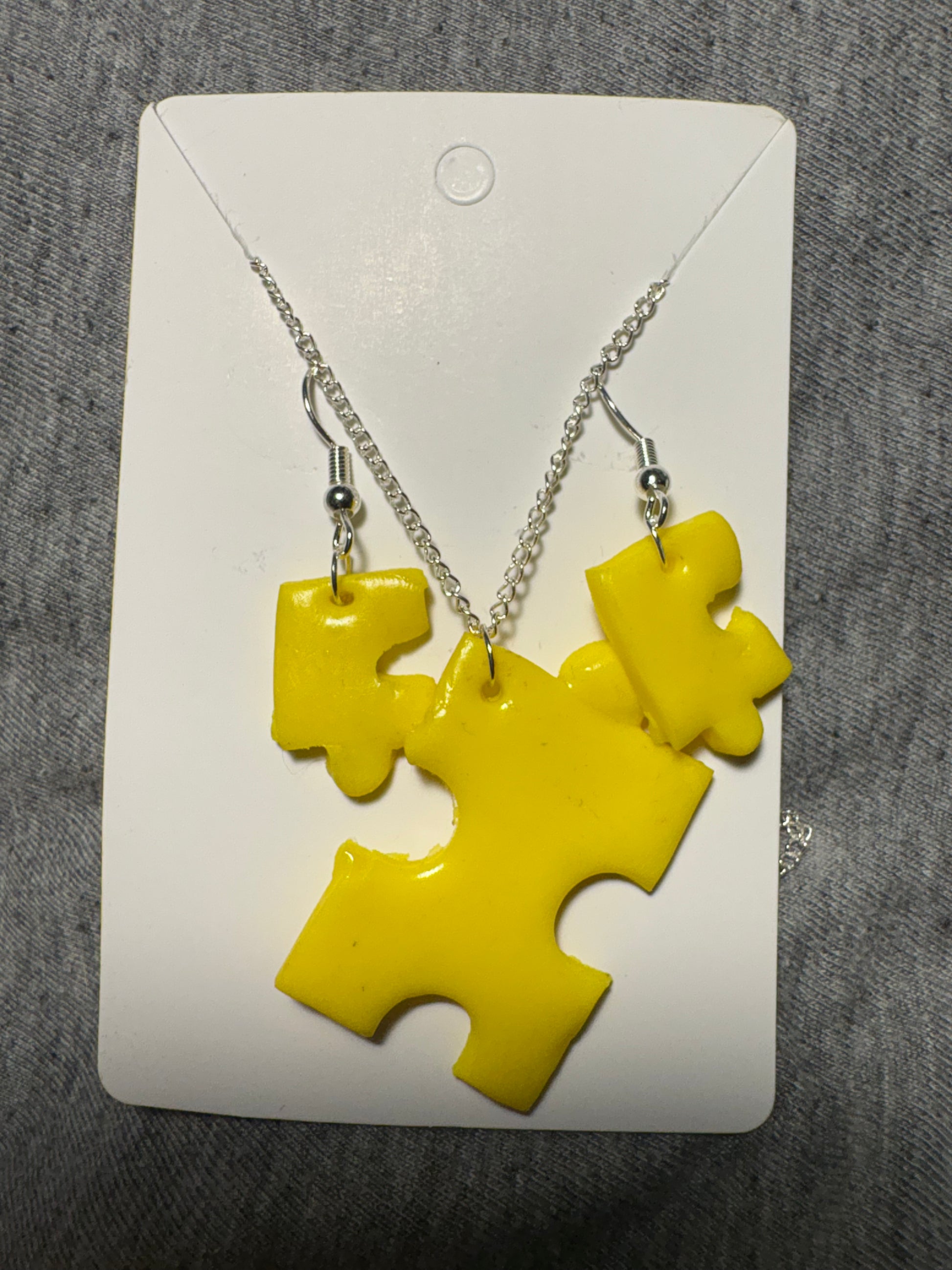 Teach & Shine – Joyería Artesanal en Arcilla para Maestras