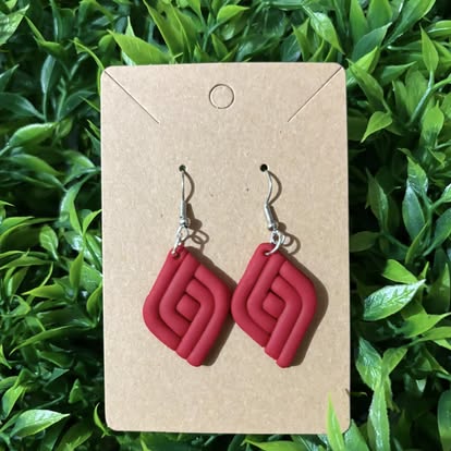 Everyday Chic – Aretes Artesanales de Arcilla